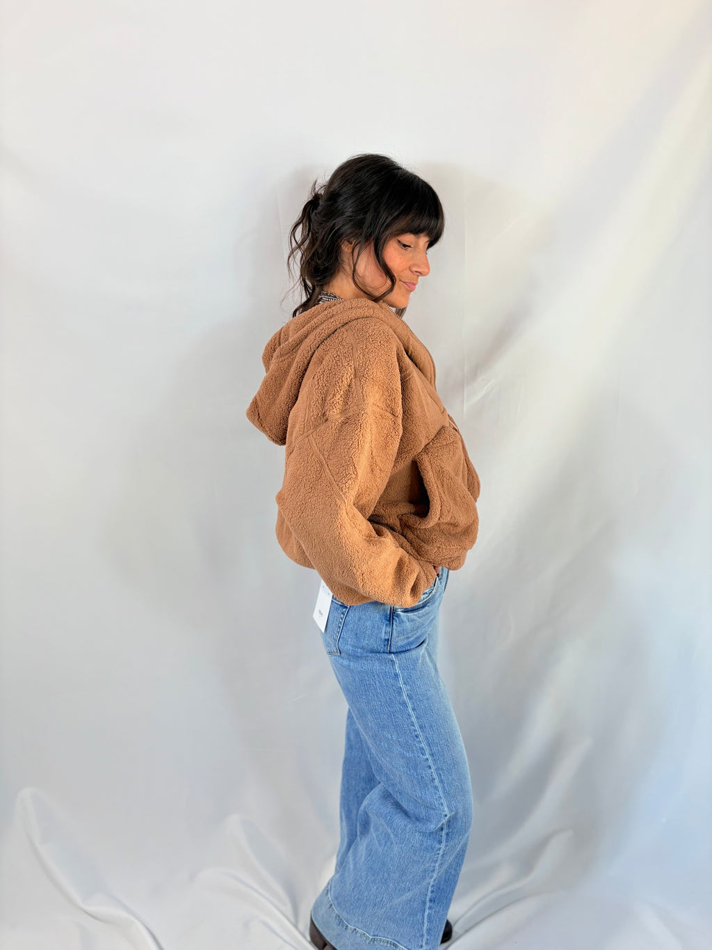 Snuggle Up Sherpa in Latte