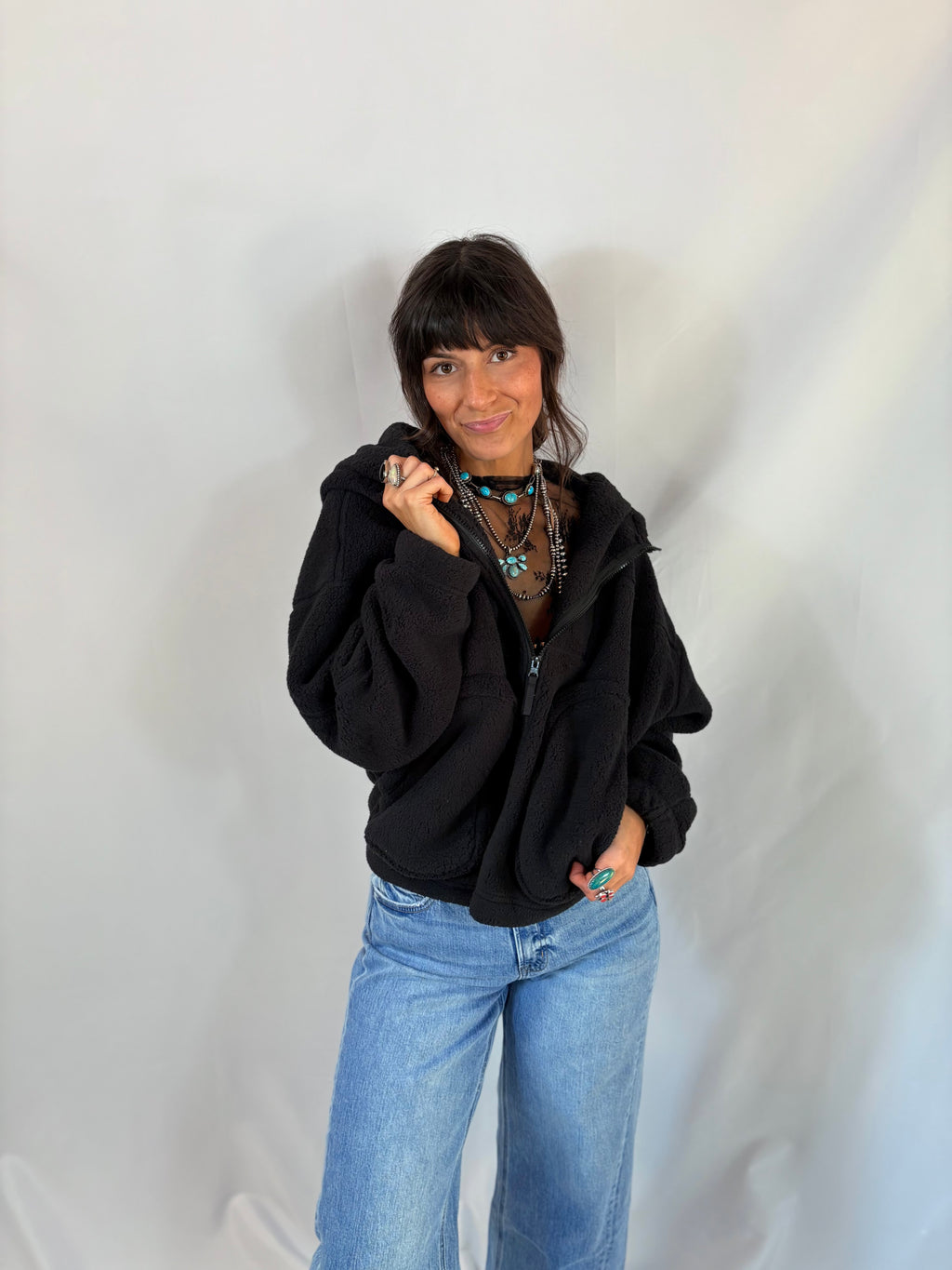 Snuggle Up Sherpa in Black
